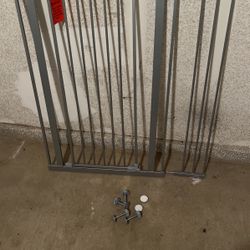 Frisco Steel Extra Tall Auto-Close Dog Gate, Gray , 41-in Height  NEW