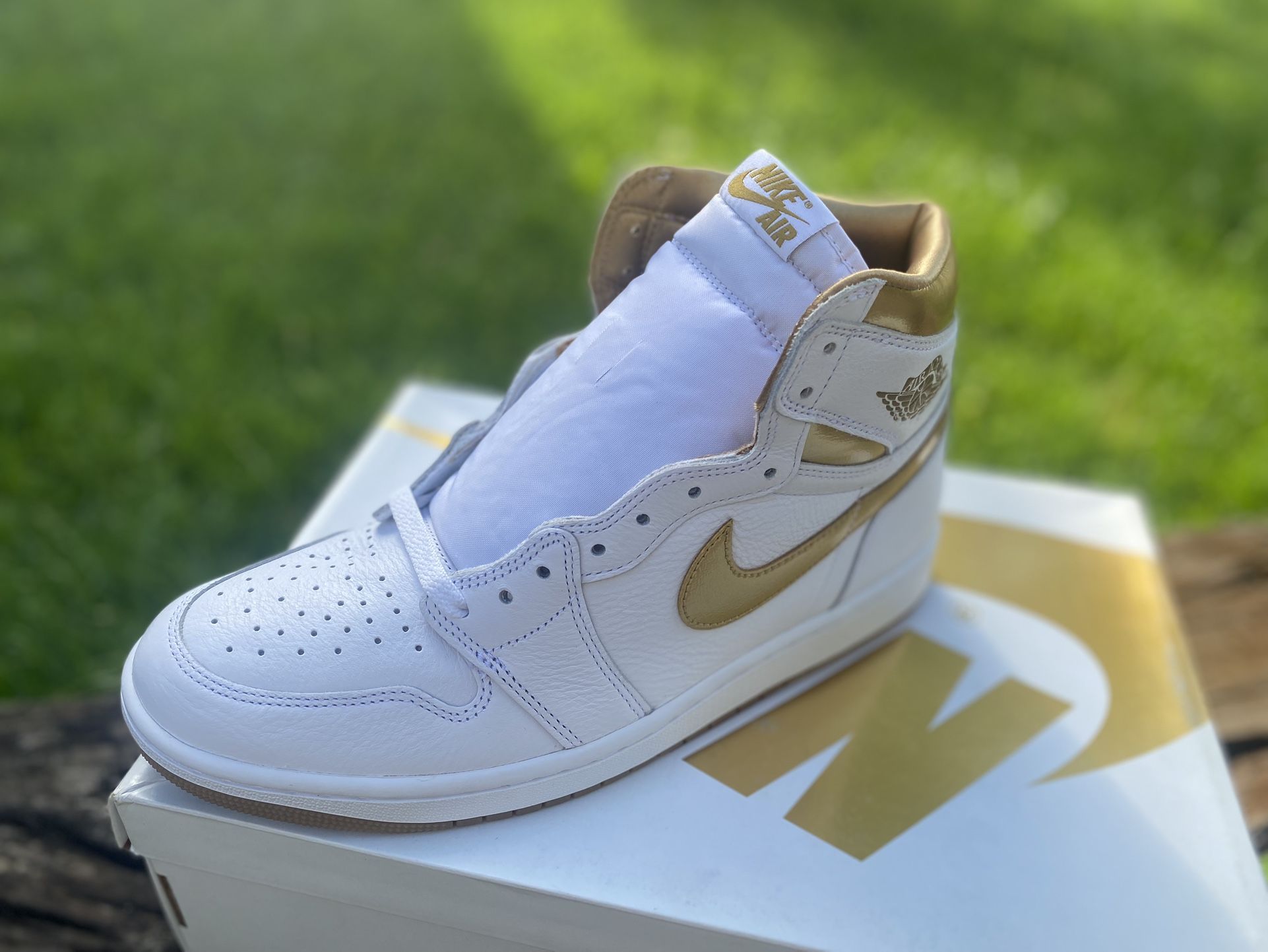 Air Jordan High OG ( Pick Up Only ) Size 10M