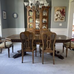 Dining Table Set