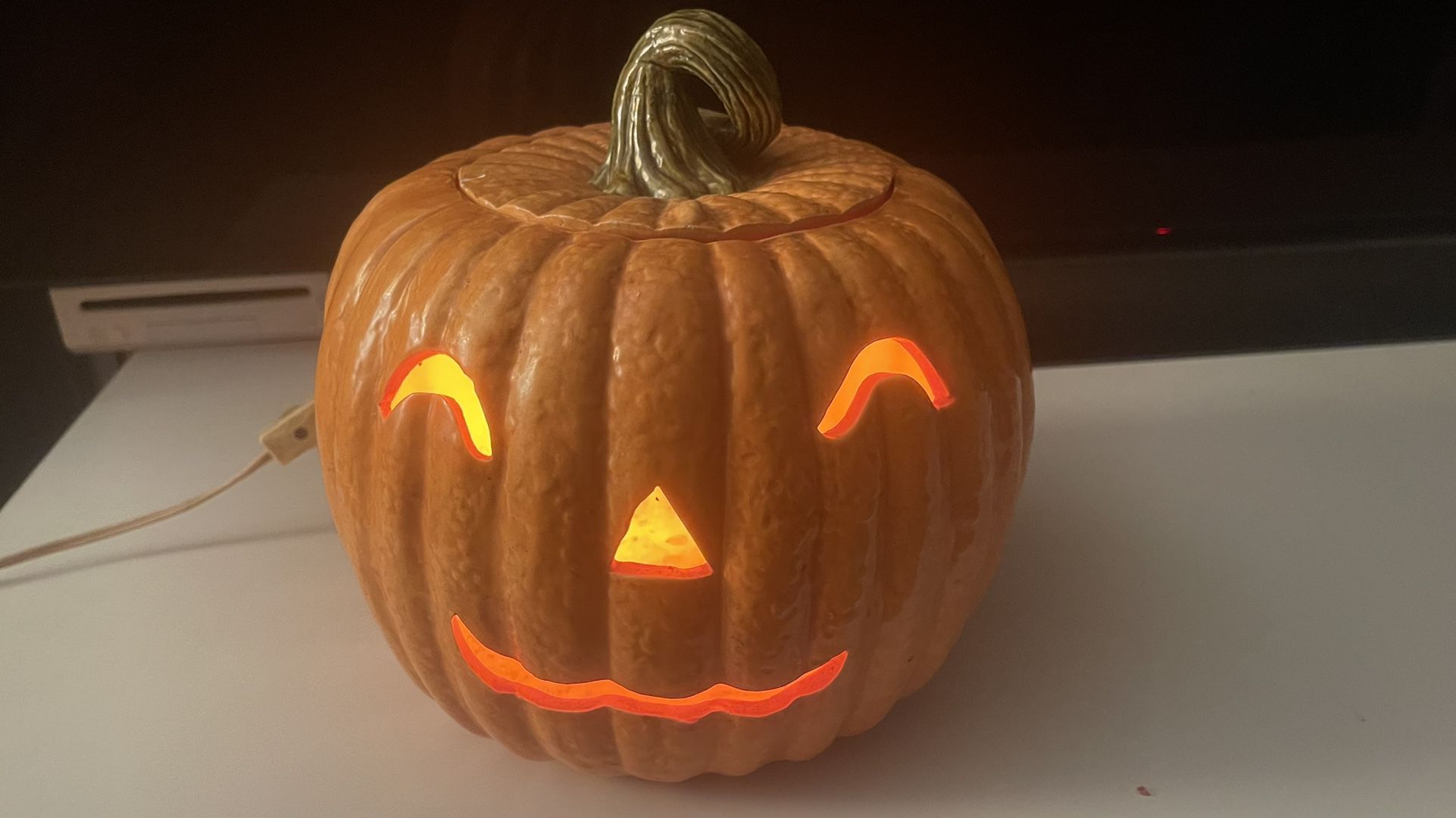Vintage Atlantic Mold Heavy Ceramic Pumpkin Halloween Jack-o-lantern With lid