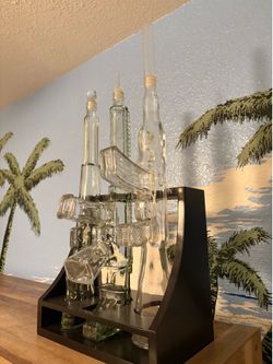 Glass Whiskey Decanter set