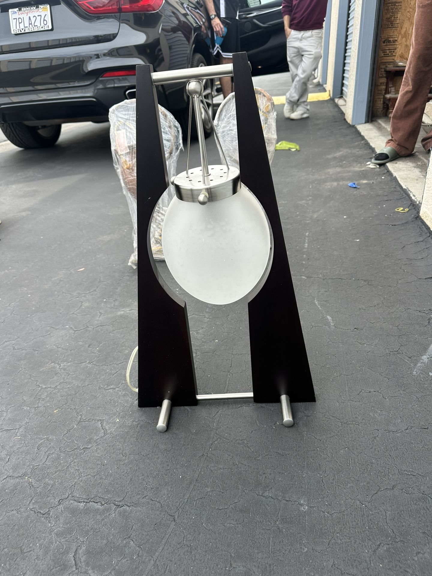 Pendulum Lamp (2)