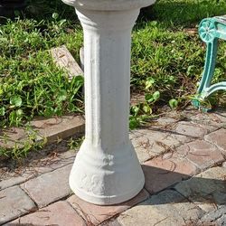 Concrete Bird Bath