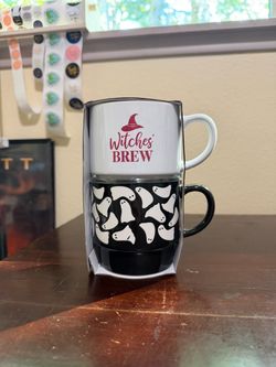 Witches Brew & Halloween Ghosts Mug Set Of 2 Brand New