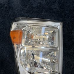 Ford SUPER DUTY Headlight