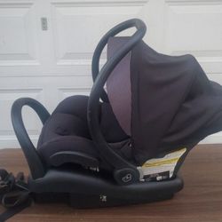 Maxi Cosi Car Seat