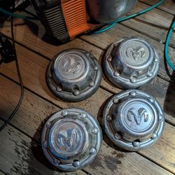 Dodge RAM Center Caps 
