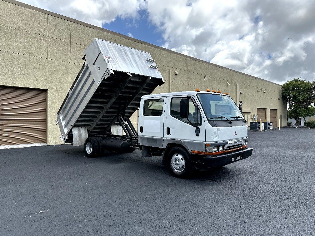 Landscape dump mitsubishi Fuso diesel.