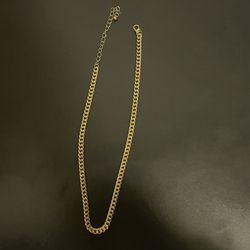 Trendy gold chain 