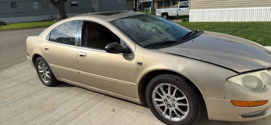 2004 Chrysler 300m