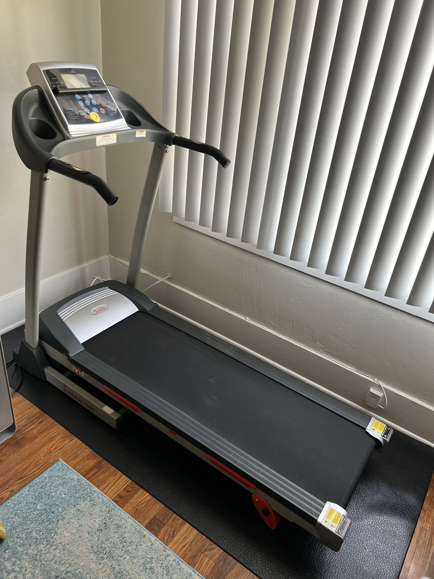 Sunny Treadmill