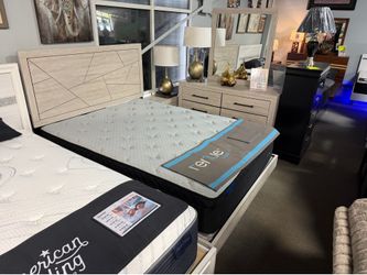 Perfect bedroom set! Easy Financing! 🎉☎️🏡