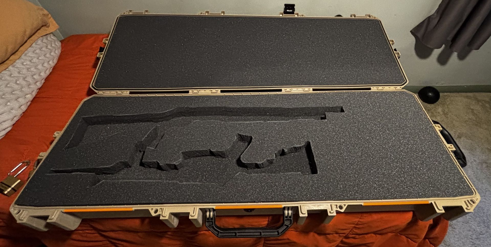 Pelican Rifle Case 56”