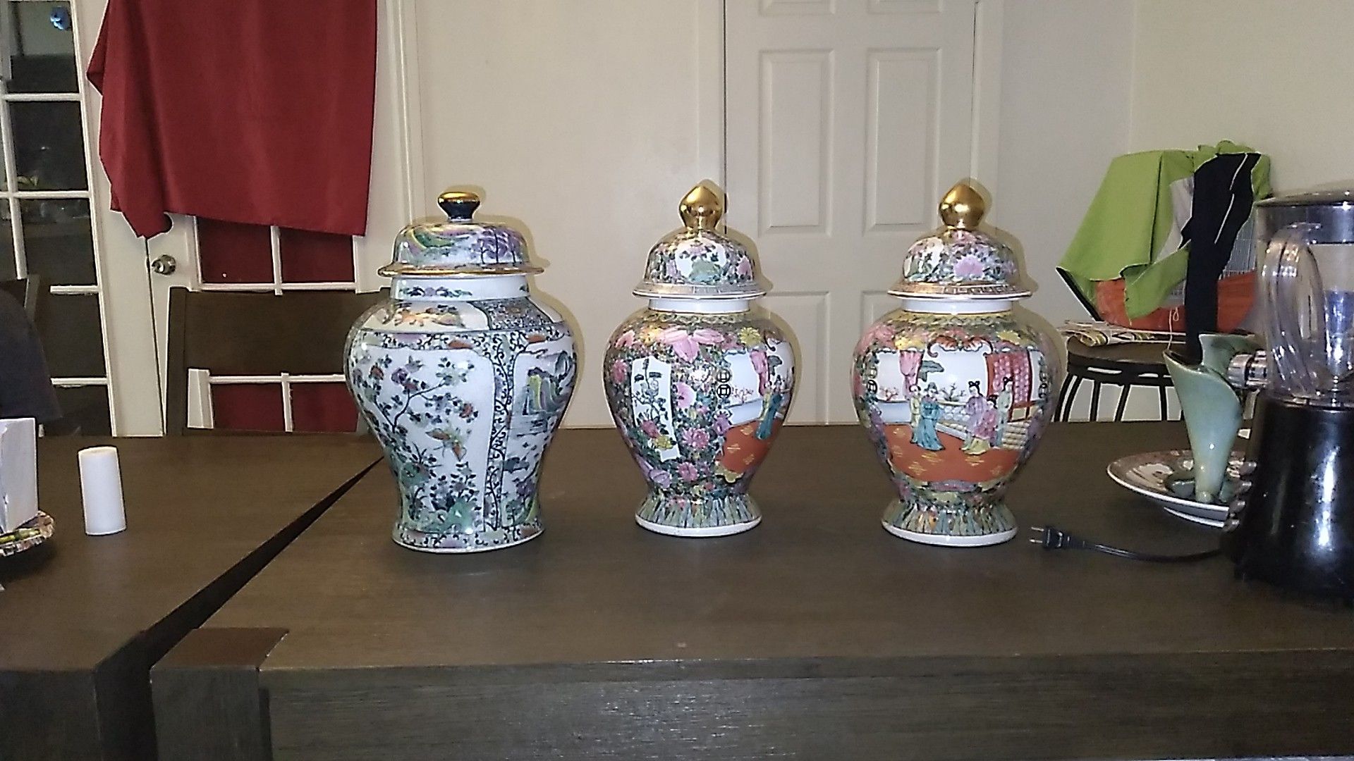 Japanese cover vase collection