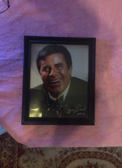 Jerry Lewis. "Comedian"