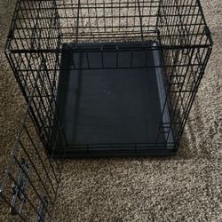  Metal dog crate with divider (final price)