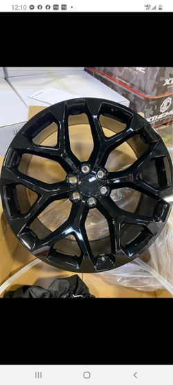 22s 24s Snowflakes gloss black wheels on special
