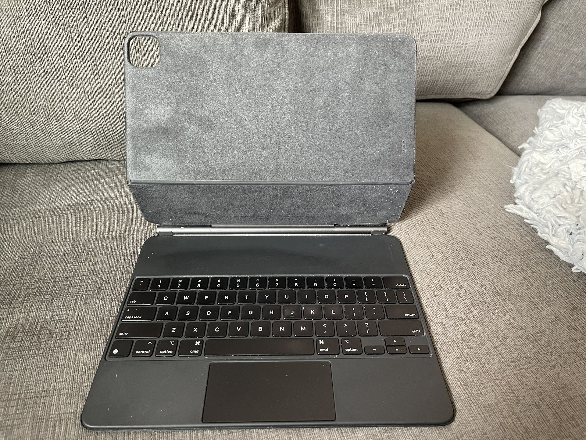 iPad Pro Magic Keyboard 12.9” (M1 2021 & M2 2022)