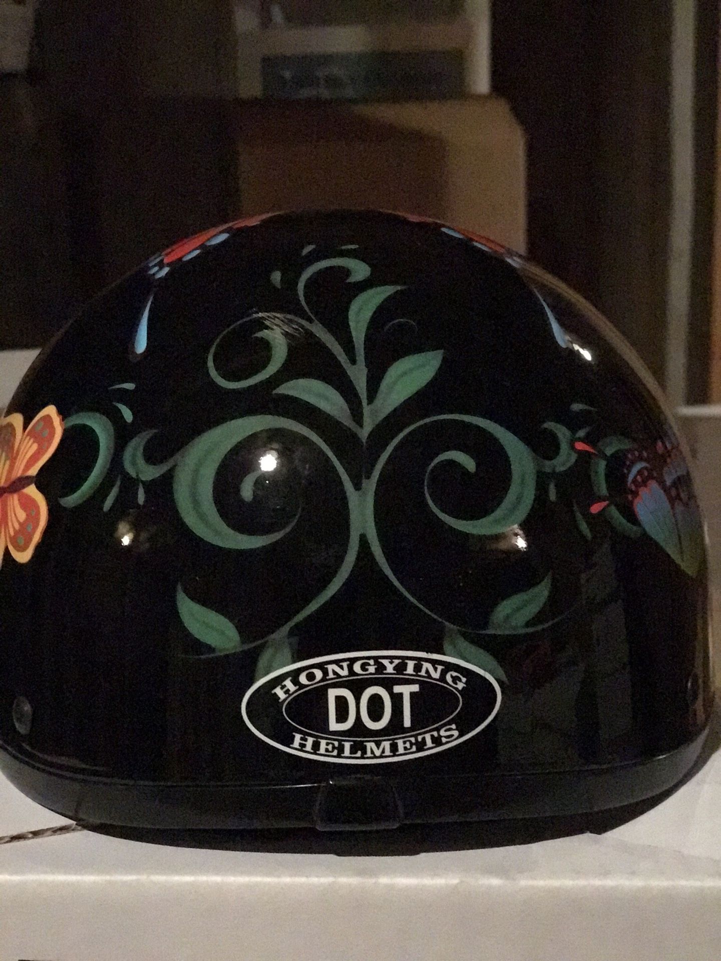 Kids small dot helmet