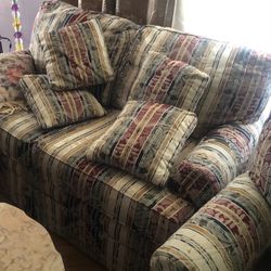 Ethan Allen Sofa And Loveseat.