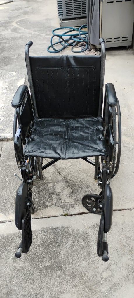 Silla De Ruedas Buenas Condiciones