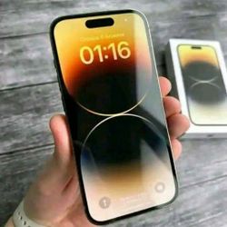 Apple.      Iphone.      14.       Pro.     Max.      Unlocked 