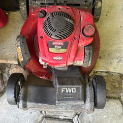 Lawnmower 
