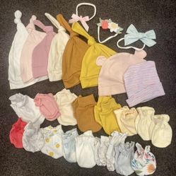 Newborn / Infant Hats, Beanies, Caps, Gloves & Bows