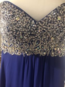 Decode prom/ball dress