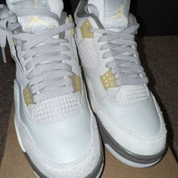 Jordan 4 Retro SE