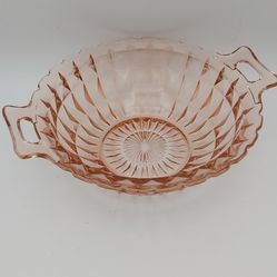 Beautiful Jeannette Windsor Pink Depression Glass Bowl 