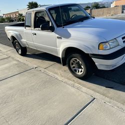 2000 Mazda B Truck 