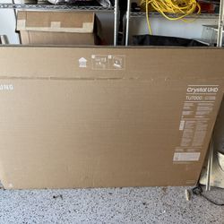 FREE - Broken Samsung TV 