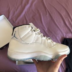 Jordan 11 Size 9