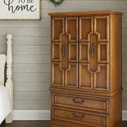 Thomasville Solid Wood Dresser 
