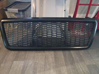 2 Ford F-150 grills $200