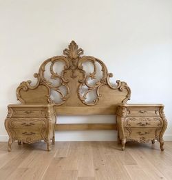 Beautiful vintage bedroom set