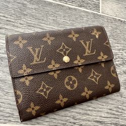 Louis Vuitton Monogram Wallet