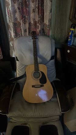 Squire acoustic guitar 150 series