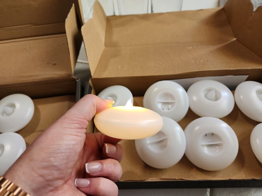 Electric Floating Candles