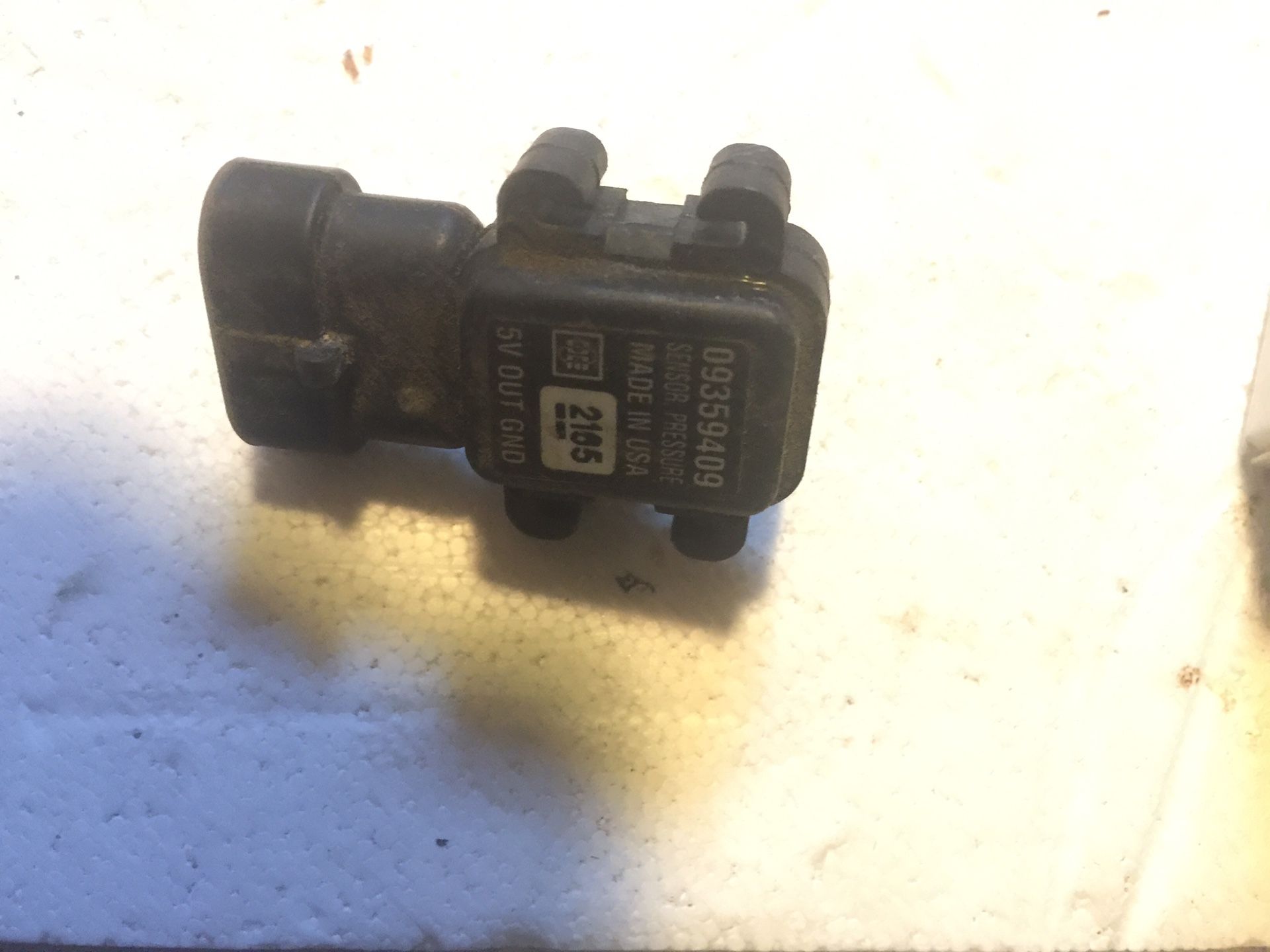 GM Chevy parts - Avalanche, others