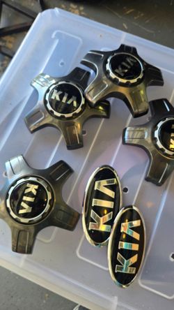 Kia Stinger hup/rim caps badges