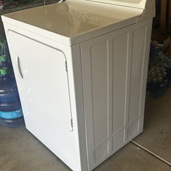 A-1 Condition- GE Electric Dryer 