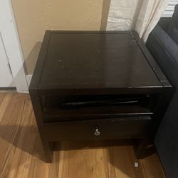 Side Table (free But Needs To Be Picked Up) 