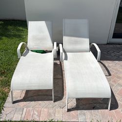 Lawn Chairs 