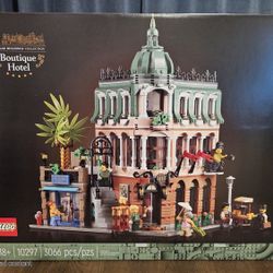 Best Price!!NEW IN BOX SEALED LEGO set#10297 Boutique Hotel $200
