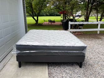 Helix Midnight Luxe King Mattress