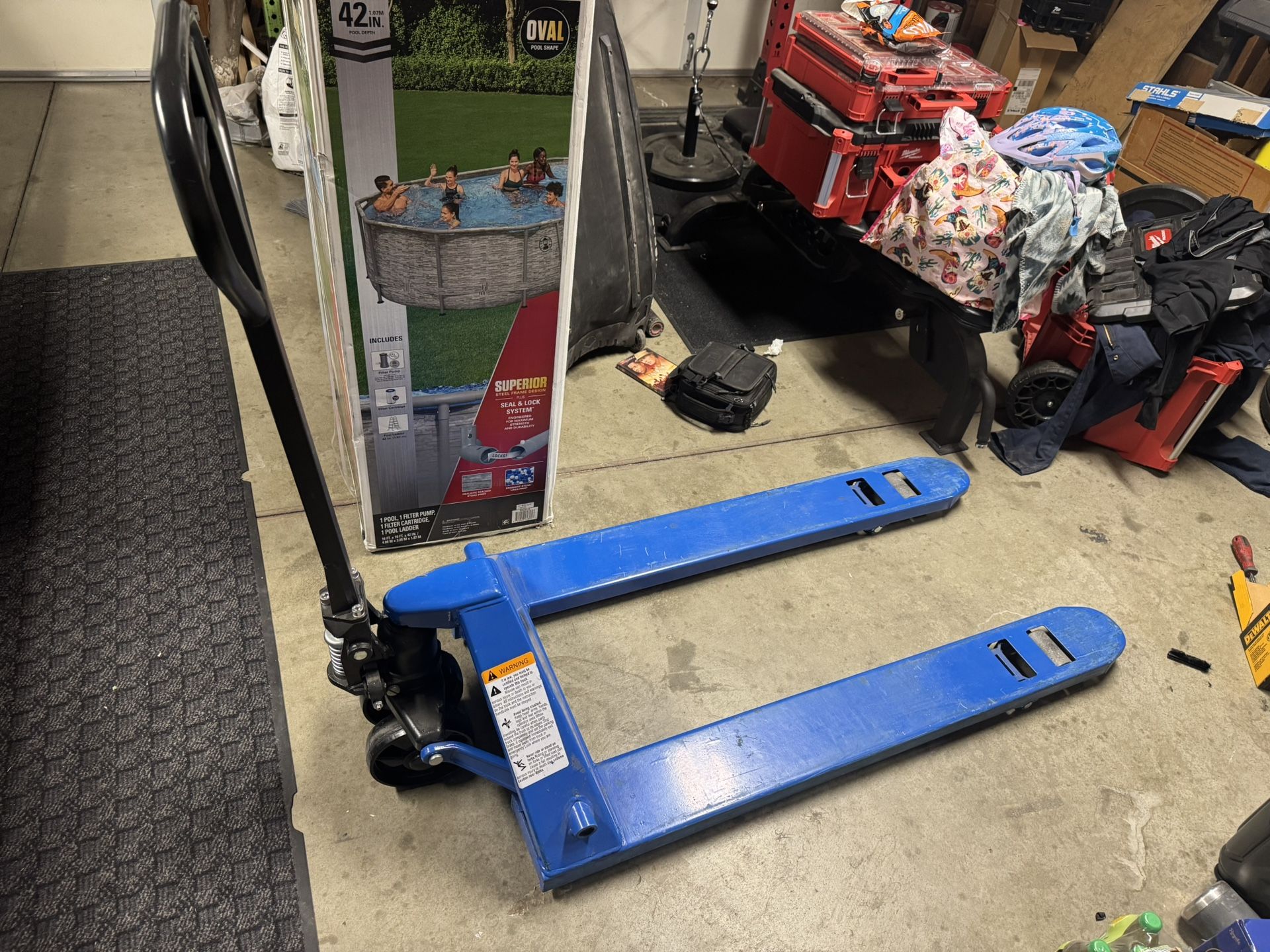 Manual Pallet Jack