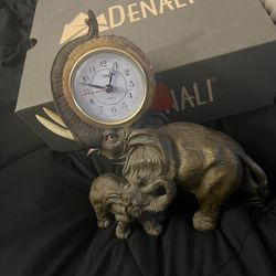 Elephant  Clock