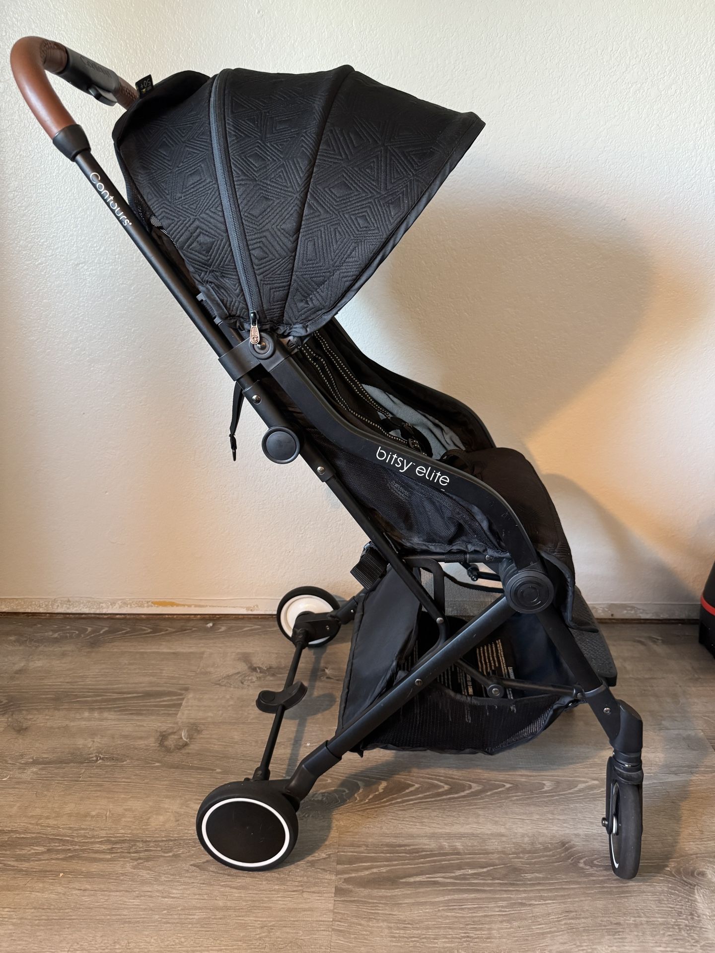 Bitsy Elite Contours Stroller